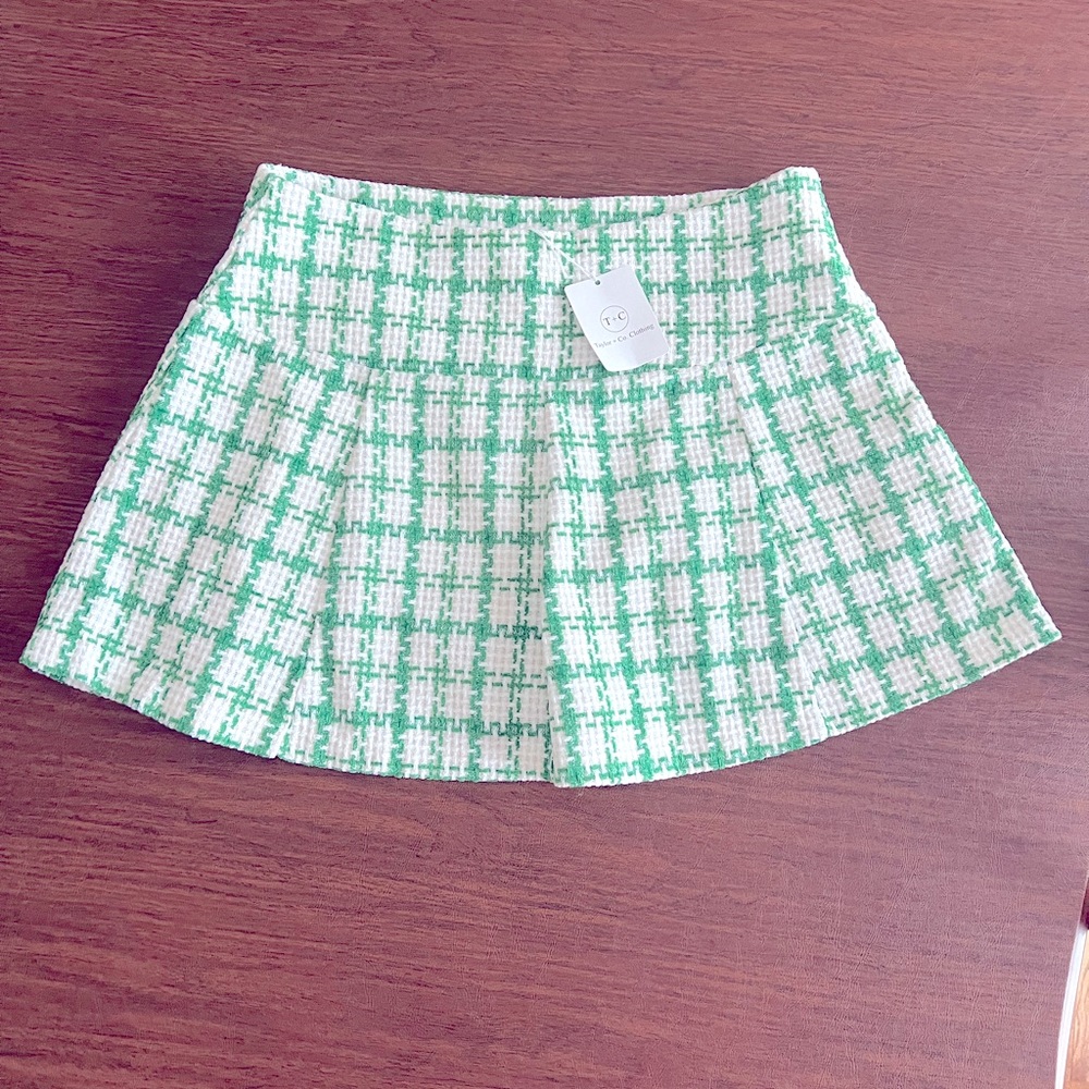 NWT Tweed skirt Large